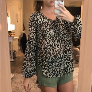 Cheetah White/black Long Sleeve Blouse